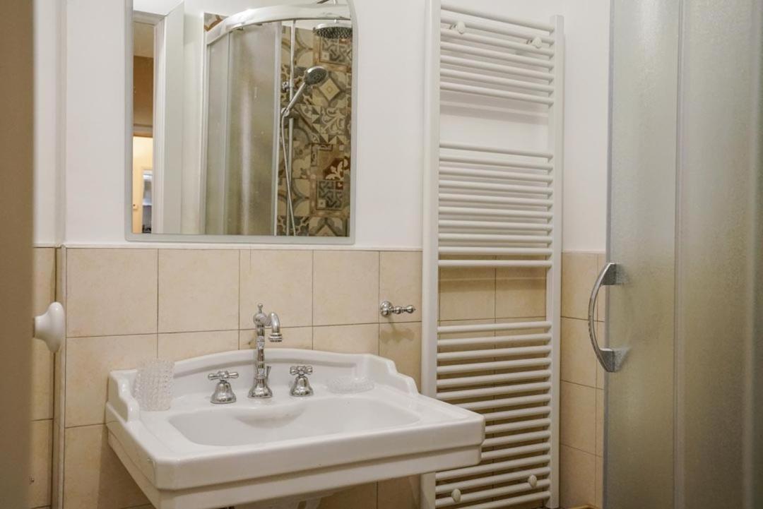 B&B I Sei Volti Lecce Extérieur photo